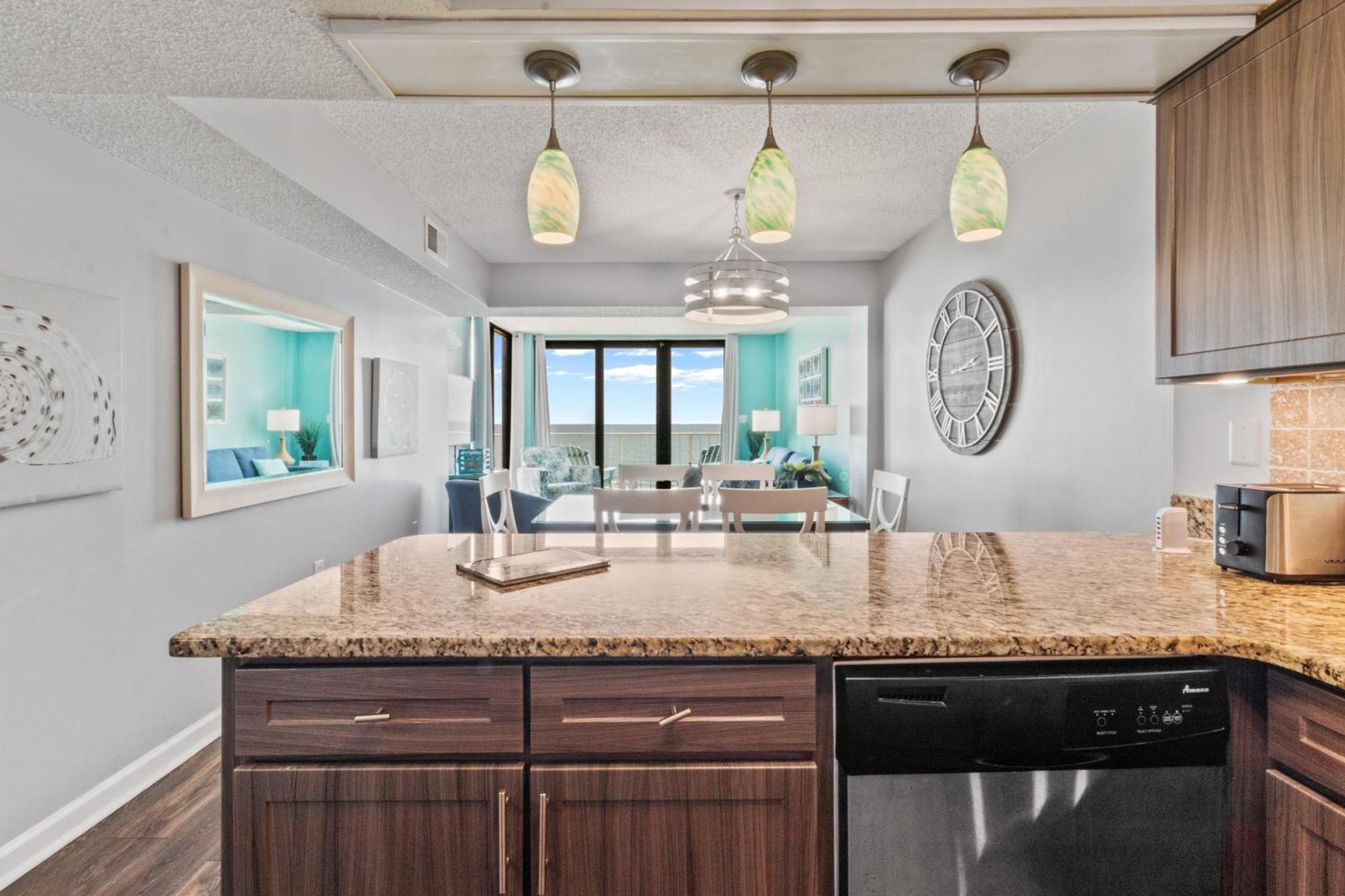 Crescent Sands In Windy Hill D6 Apartment *