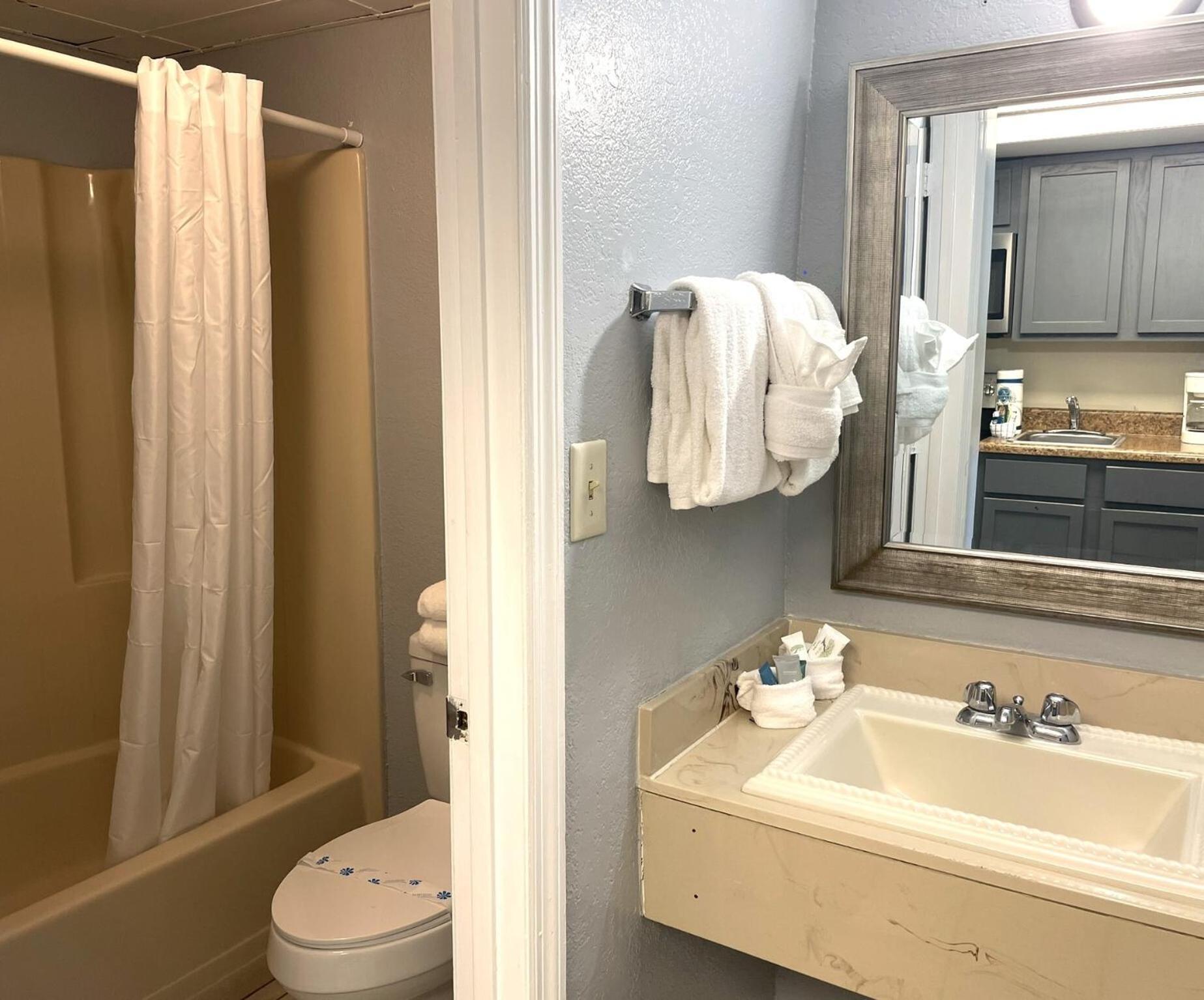 Hotel Blue Palmetto Vacation *