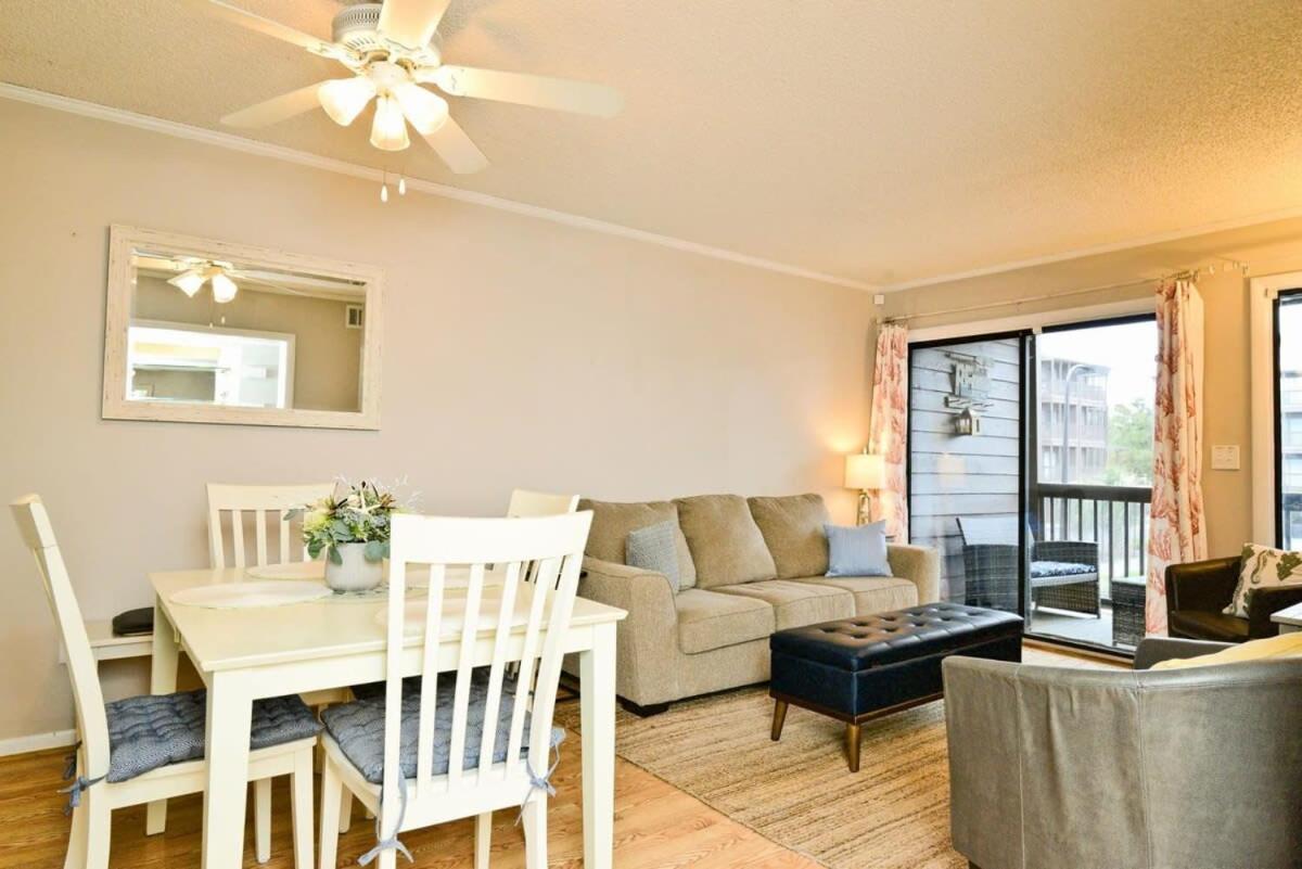 Paradise Across Street From Oceanfront Pool Holiday home *
