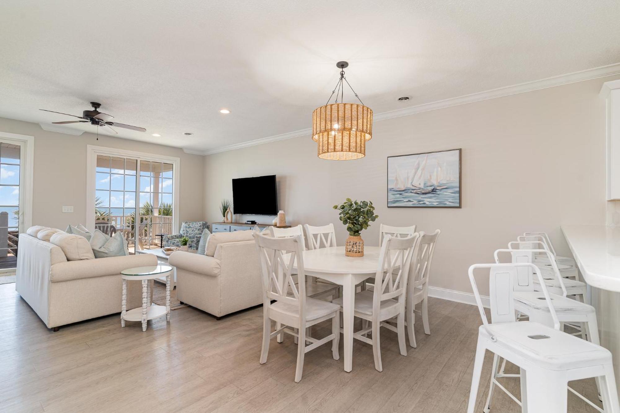 311b - True Beachfront W/ Private Walkway And Pool Holiday home