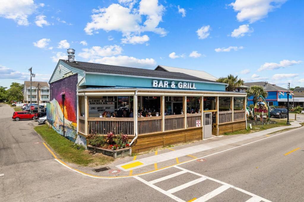 Apartment One Block From The Beach! Surfside Pier Is Open! Myrtle Beach