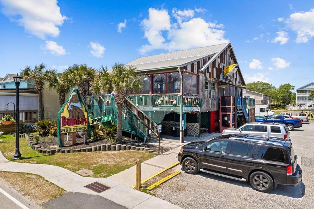 One Block From The Beach! Surfside Pier Is Open! Apartment Myrtle Beach