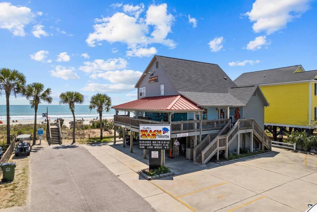 One Block From The Beach! Surfside Pier Is Open! Myrtle Beach