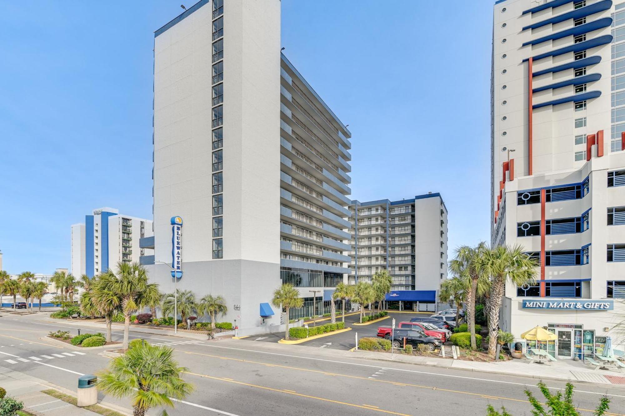 Apartment Myrtle Steps To Beach!