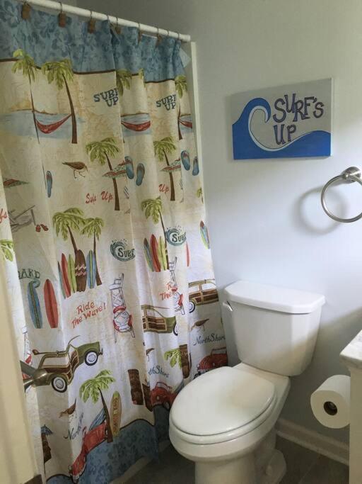 Surfside Beach/ Capt. Jacks ~50 Ft From 3br/3ba