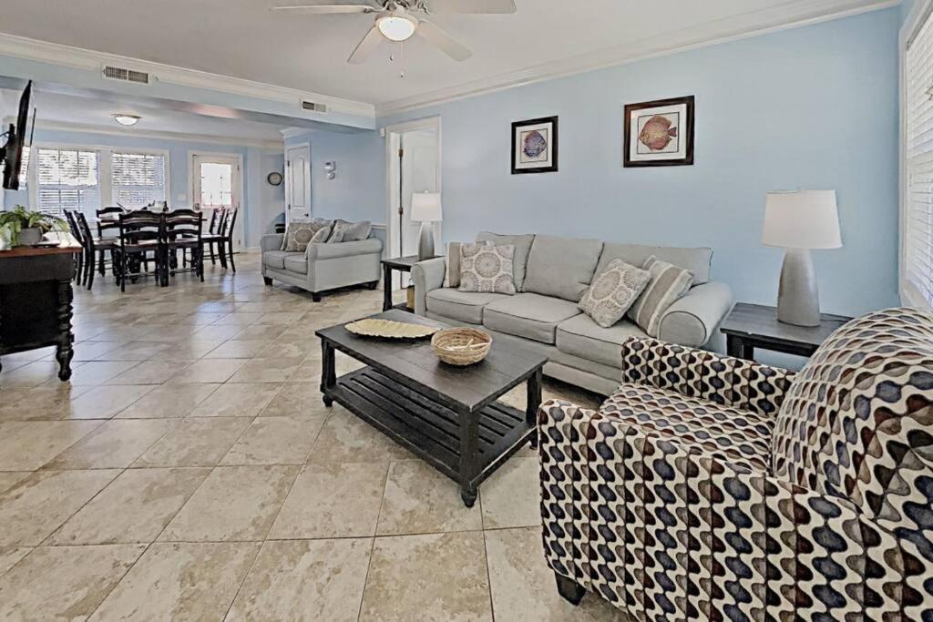 Lovely Updated Vacation Home*private Pool*6br*p138 *