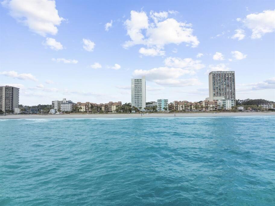 *couple's Oceanfront Retreat*pools*hot Tub*v101 Apartment Myrtle Beach