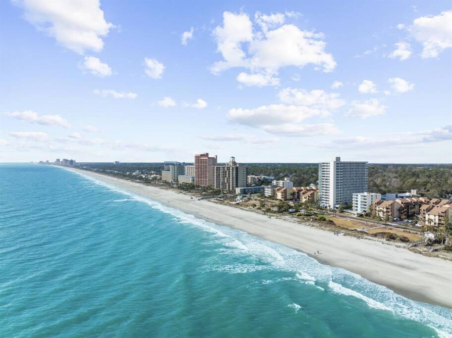 *couple's Oceanfront Retreat*pools*hot Tub*v101 * Myrtle Beach