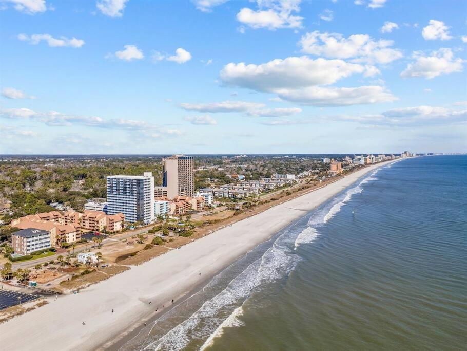 *couple's Oceanfront Retreat*pools*hot Tub*v101