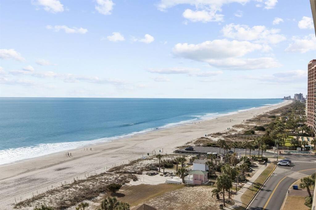 *couple's Oceanfront Retreat*pools*hot Tub*v101 Apartment *