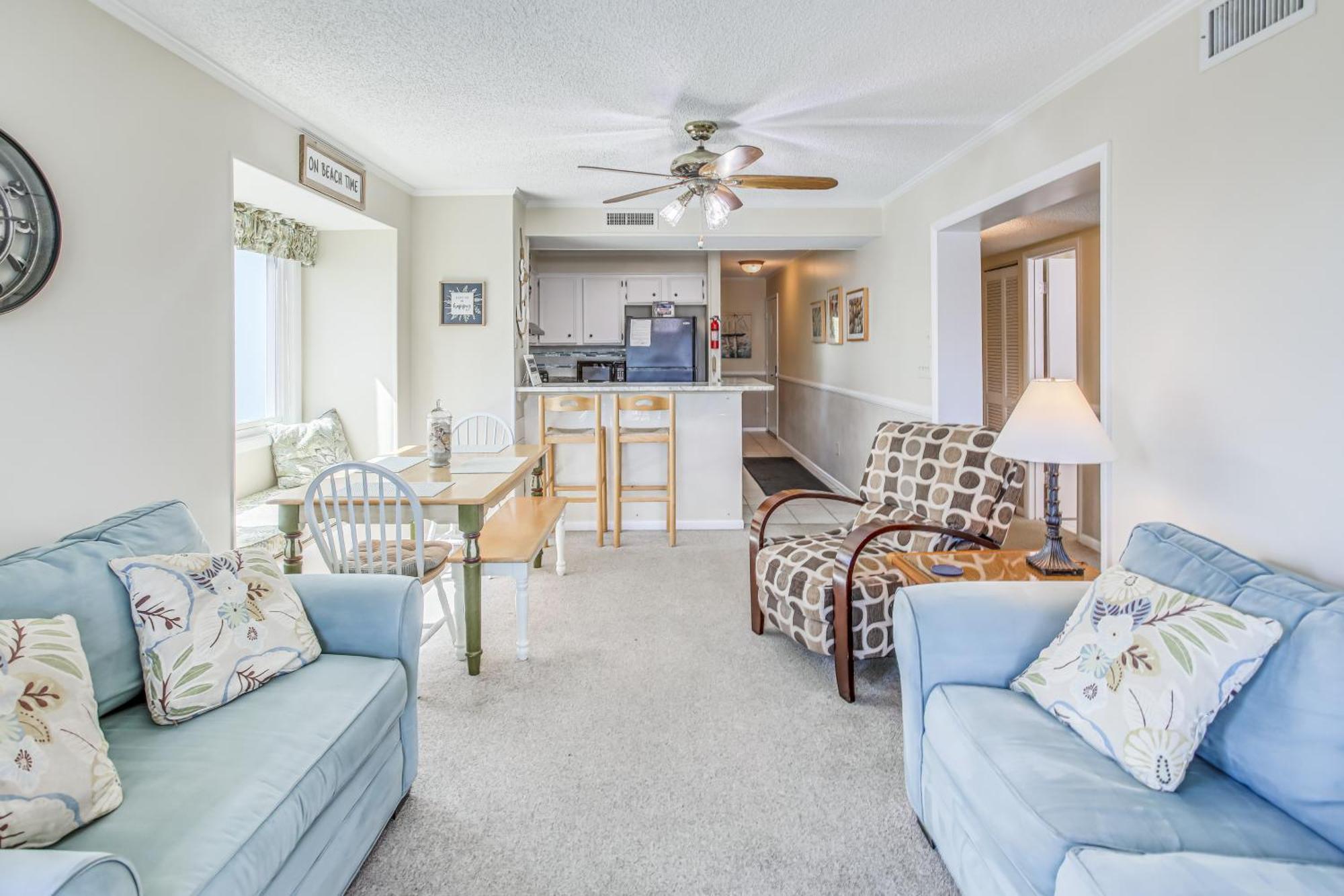 Apartment Myrtle With Pool Access - Walk To Beach!