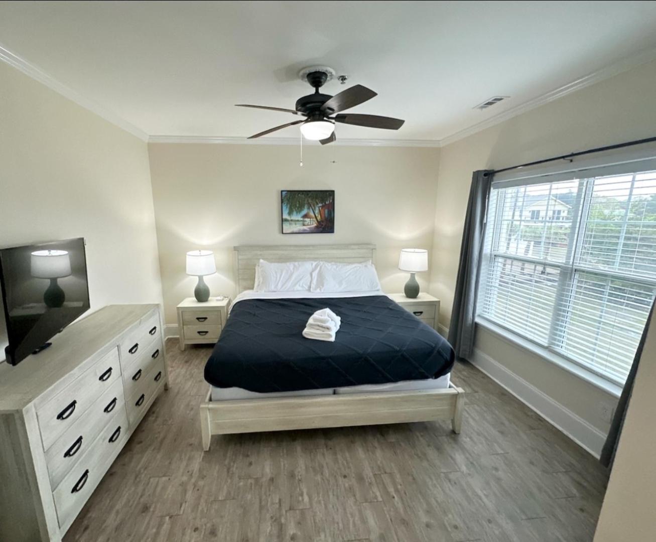Ocean View Luxury - Sleeps 16 *