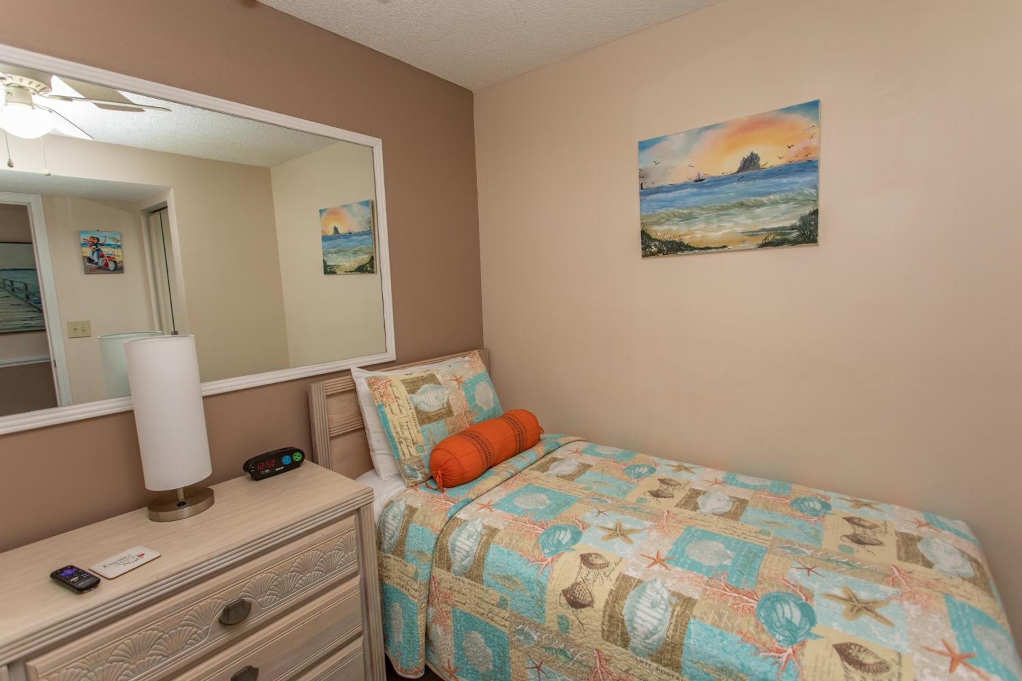 Royal Garden 1506 Apartment *