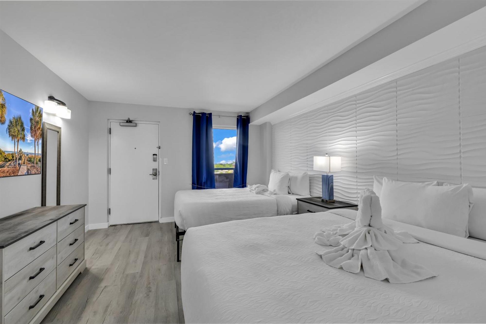 Boardwalk Resort: Ocean Breeze Retreat Apartment *