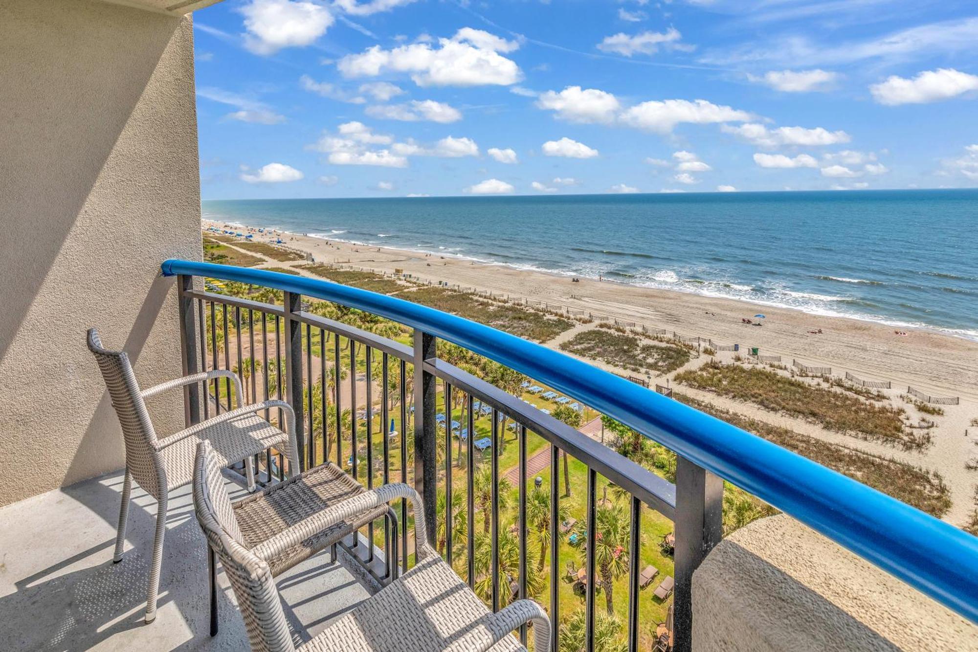 Boardwalk Resort: Ocean Breeze Retreat