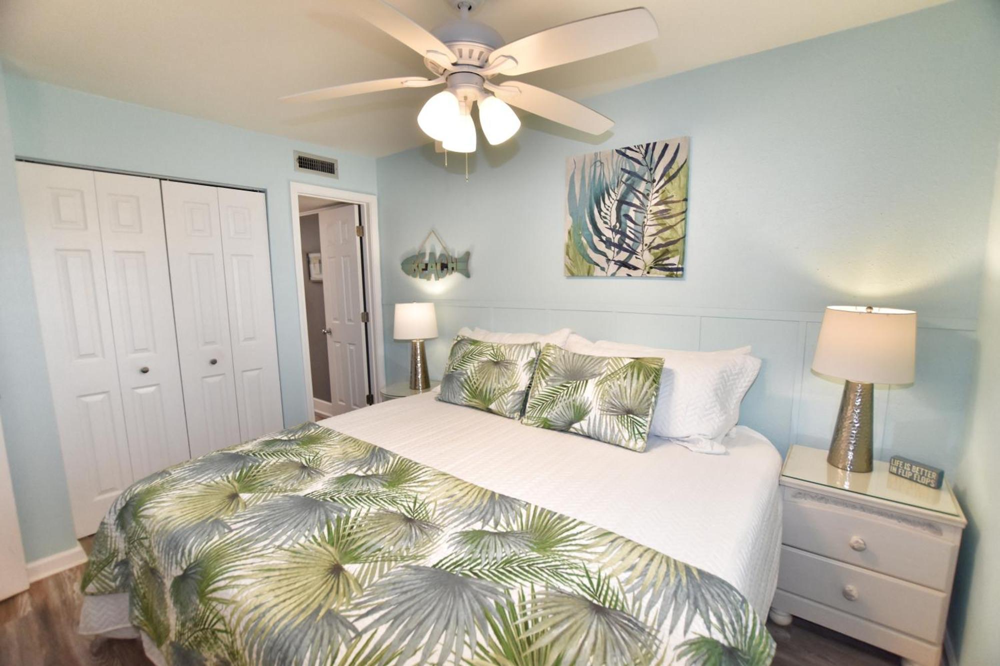 0208 Waters Edge Apartment *