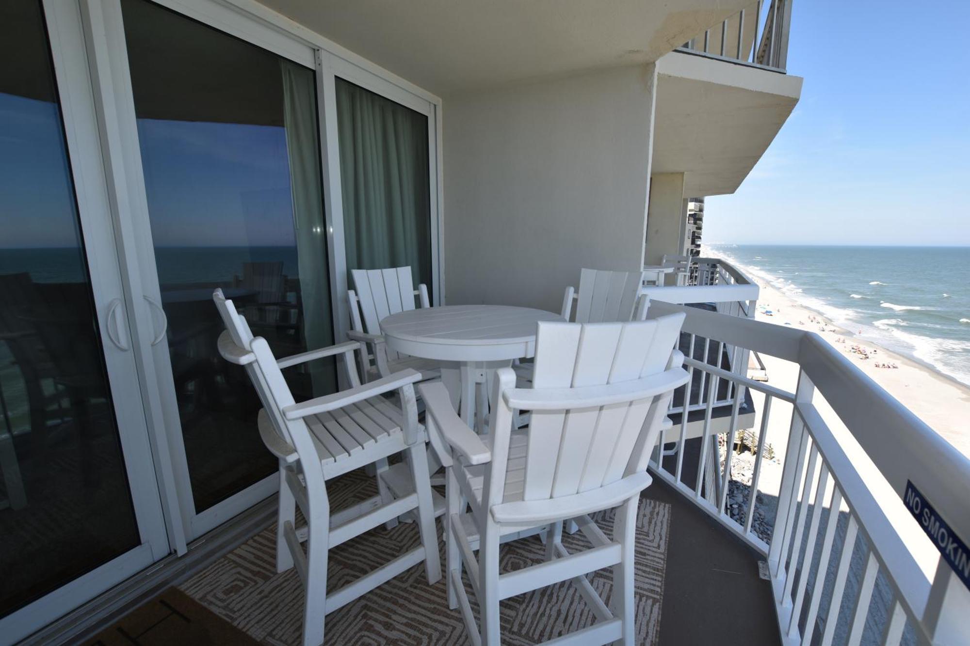 0802 Waters Edge Apartment *