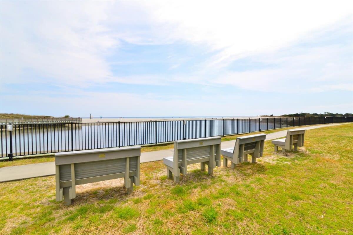 Holiday home Blue Dream At Ocean Creek W Oceanfront Pool *