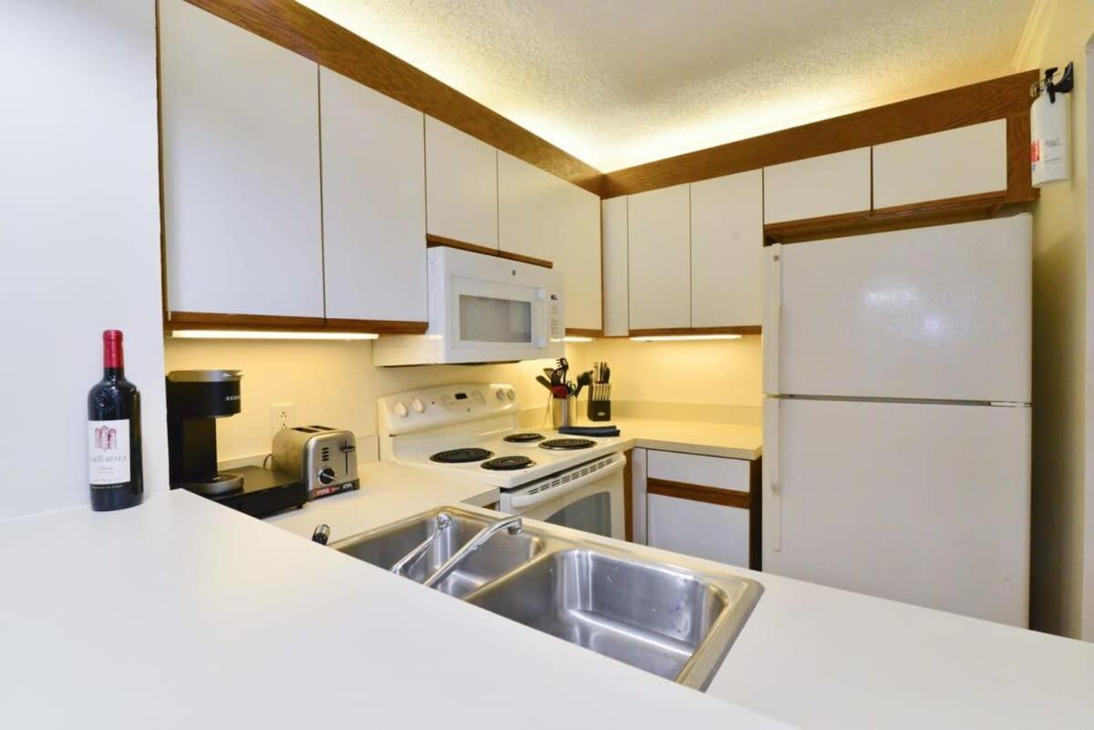 Holiday home Blue Dream At Ocean Creek W Oceanfront Pool *