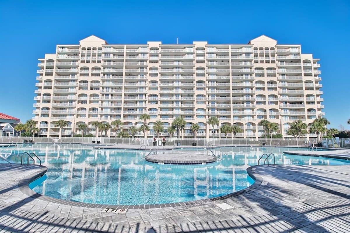 Holiday home Waterfront Luxury Huge With 15000sf Pool