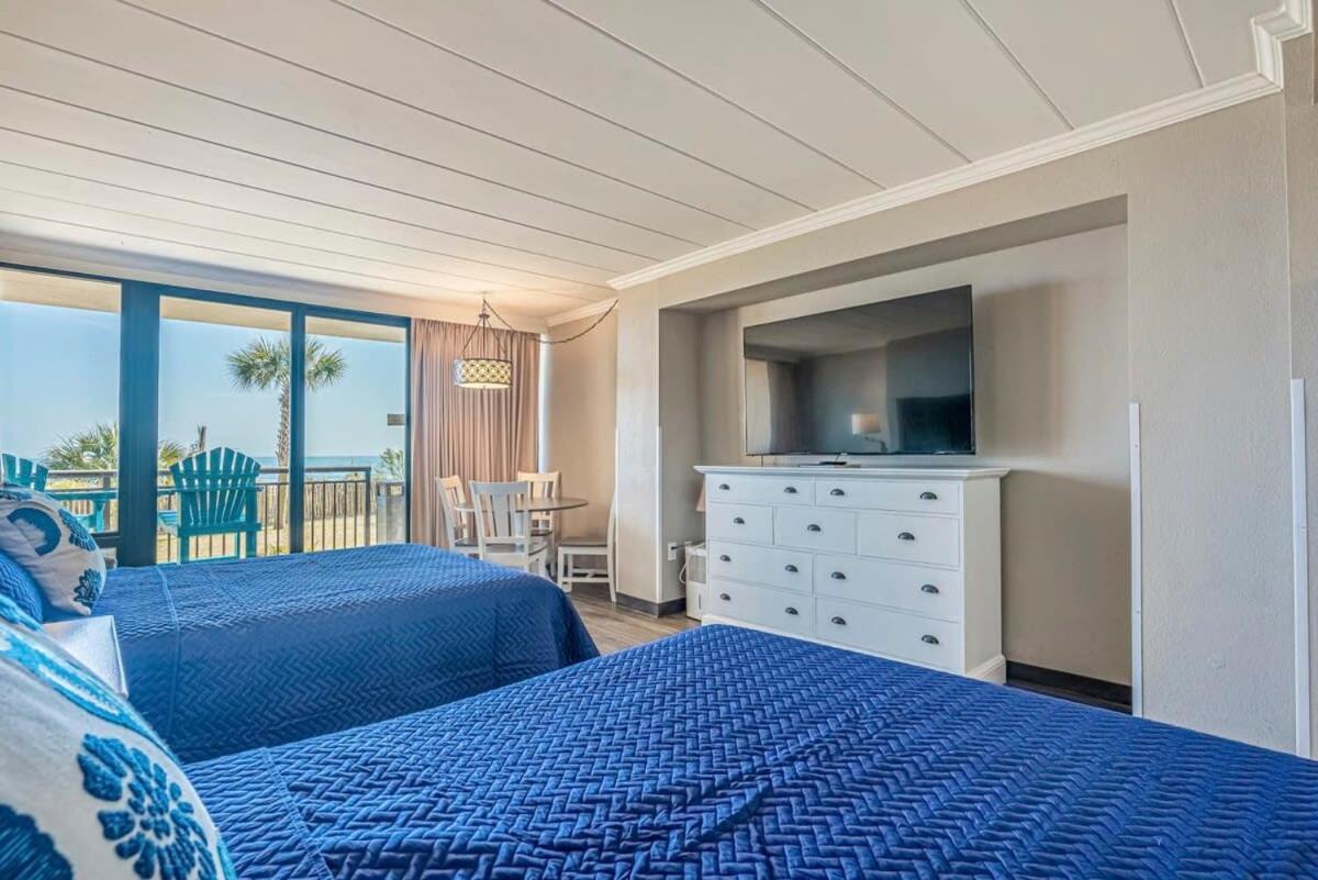 Great 1st Floor Unit That Looks Right Out Onto The With Direct Access * Myrtle Beach