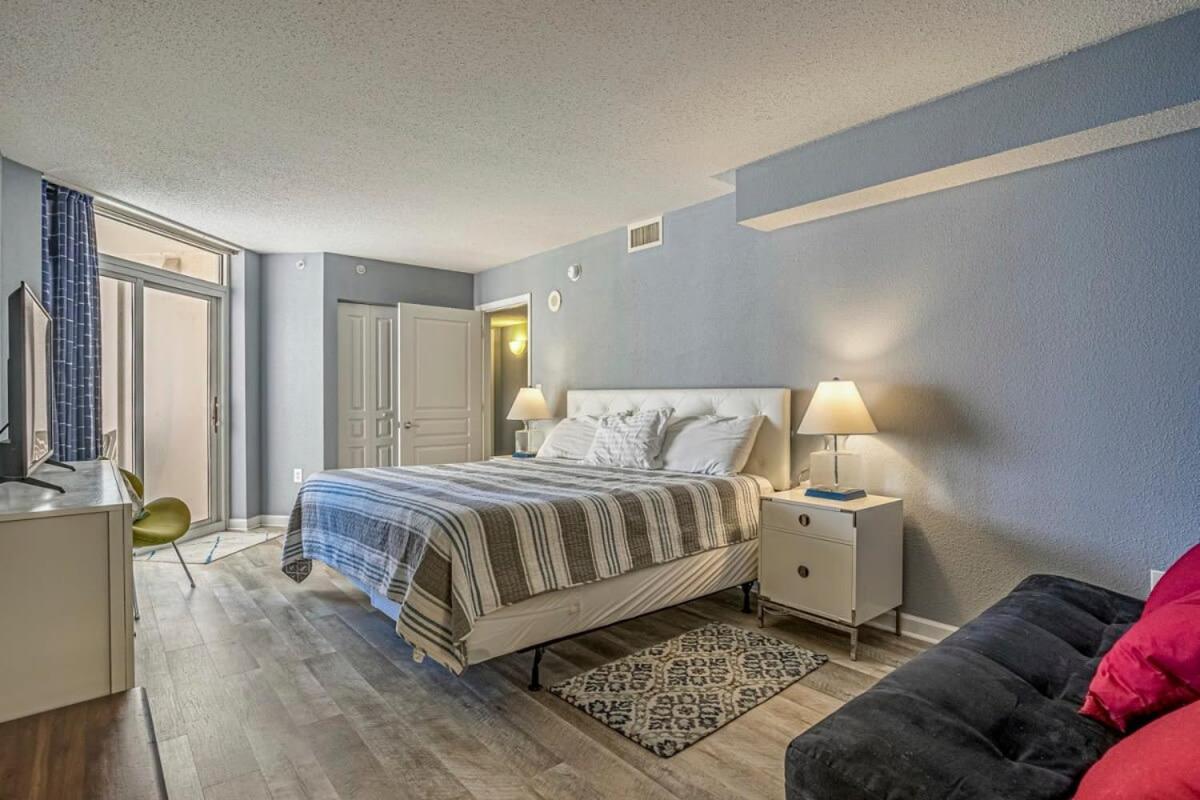 Ocean Front Bay Watch 2 Bedroom *