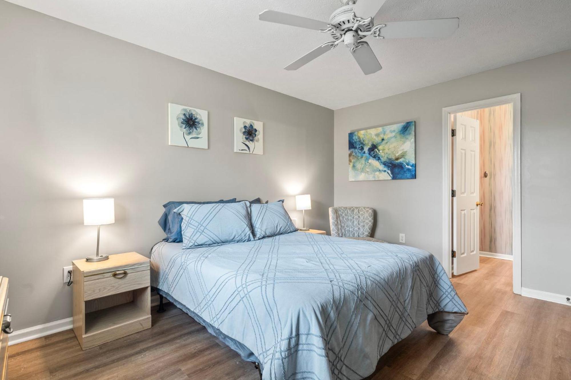 Close To Beach, Ripken, Golf 2b-2b *
