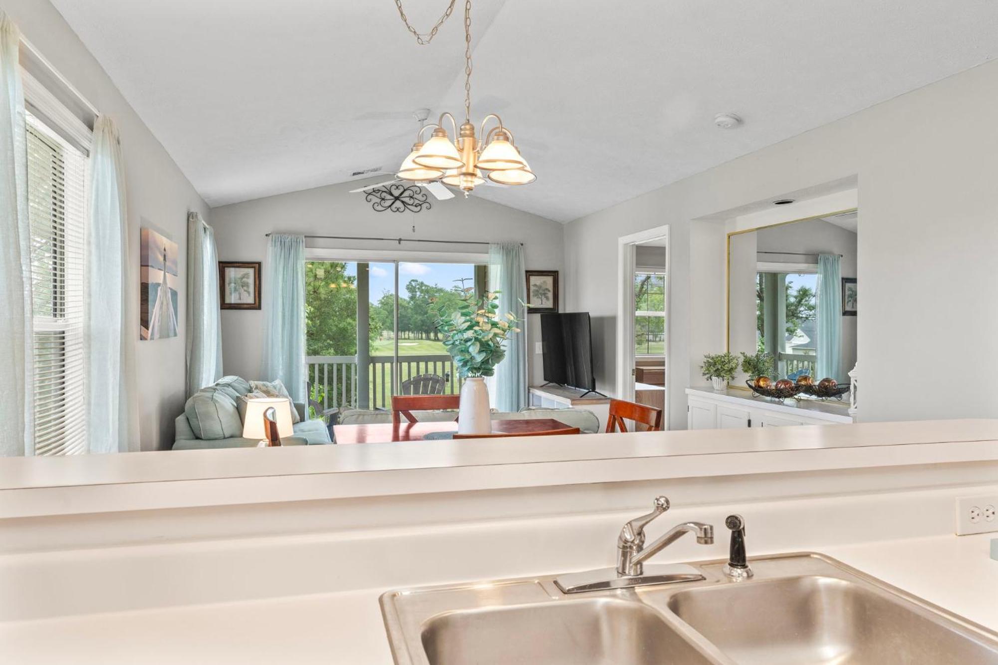 Close To Beach, Ripken, Golf 2b-2b Apartment *