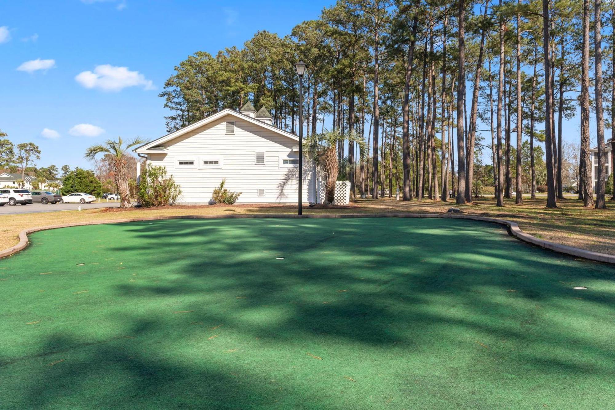 Close To Beach, Ripken, Golf 2b-2b *