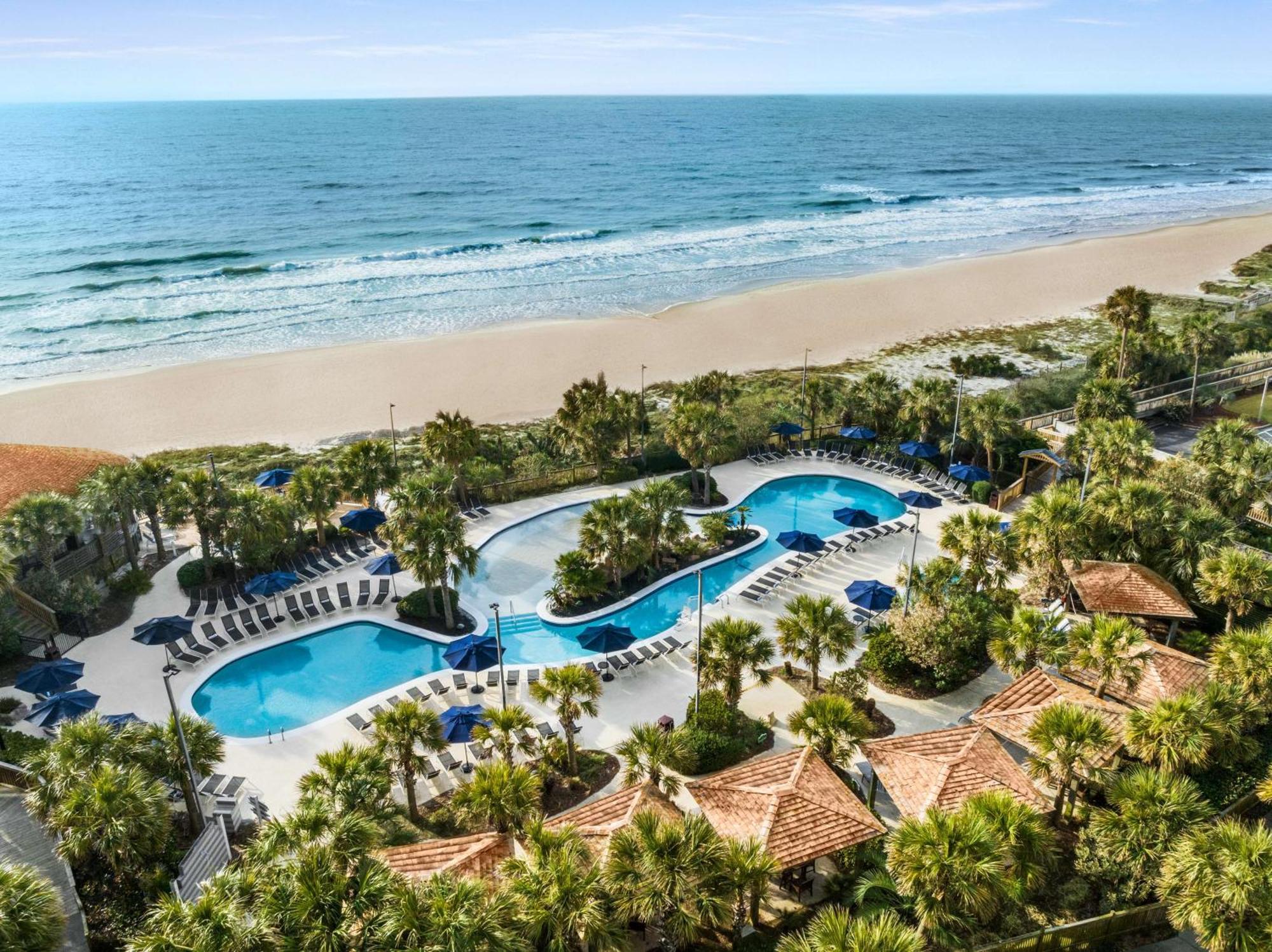 Royale Palms Resort