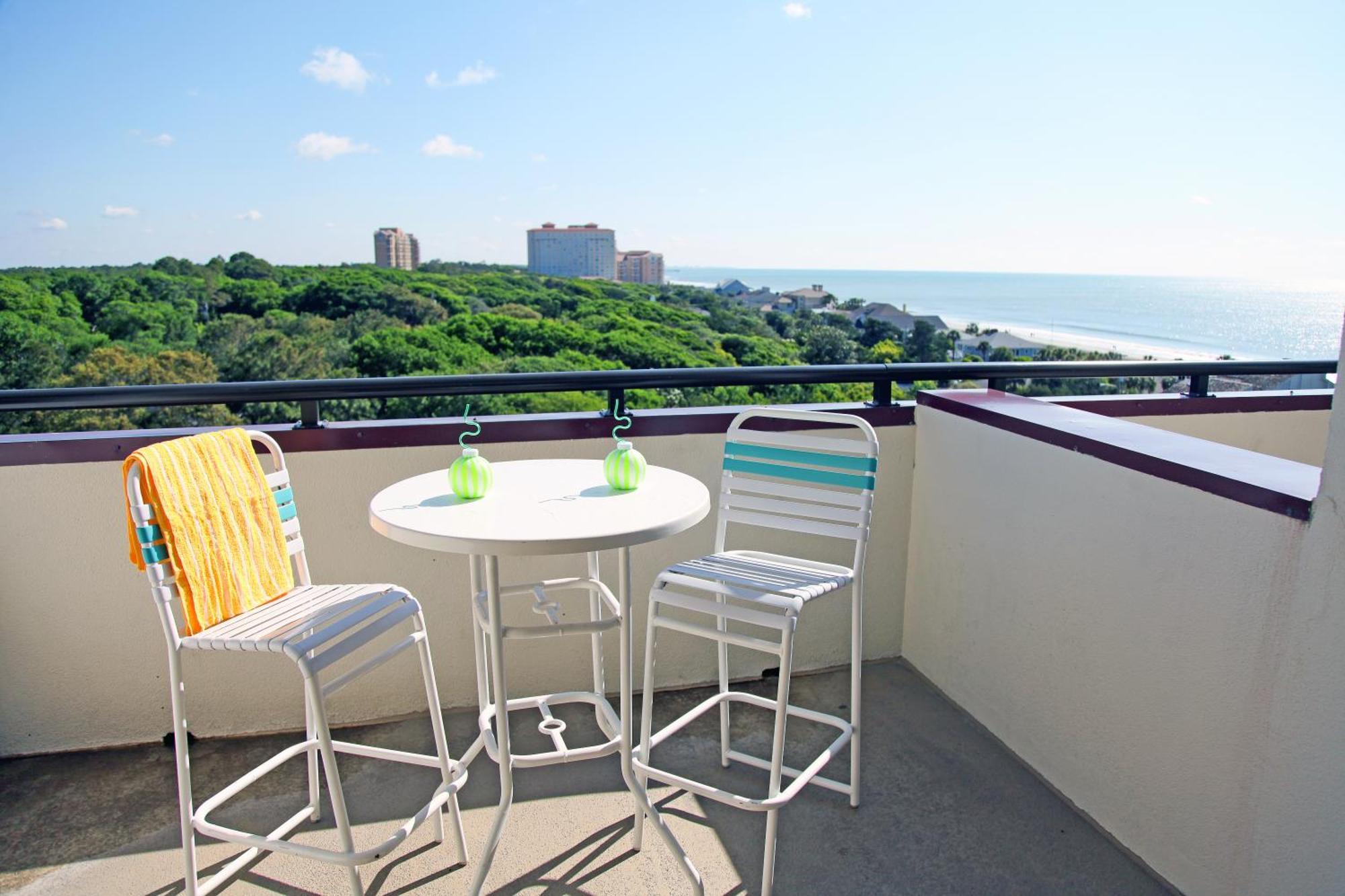 Resort Grande Shores