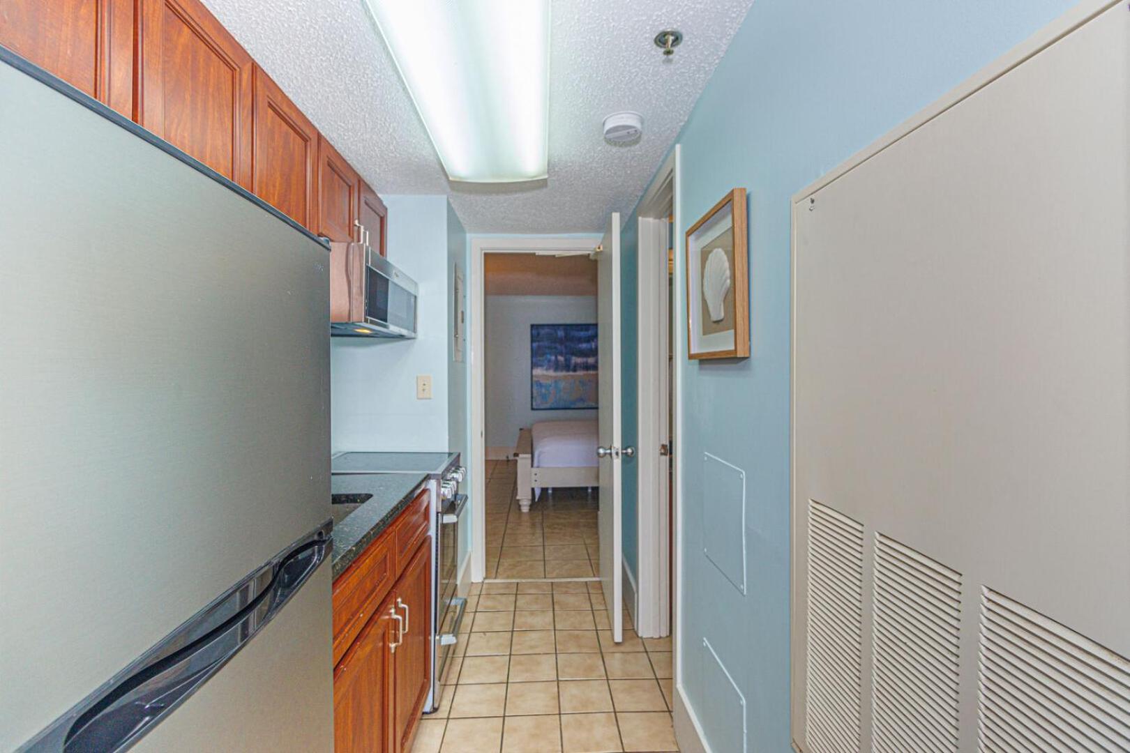 Beautiful Condo! Direct Oceanfront - 1 Bedroom, 1 Bath - Atlantica 200