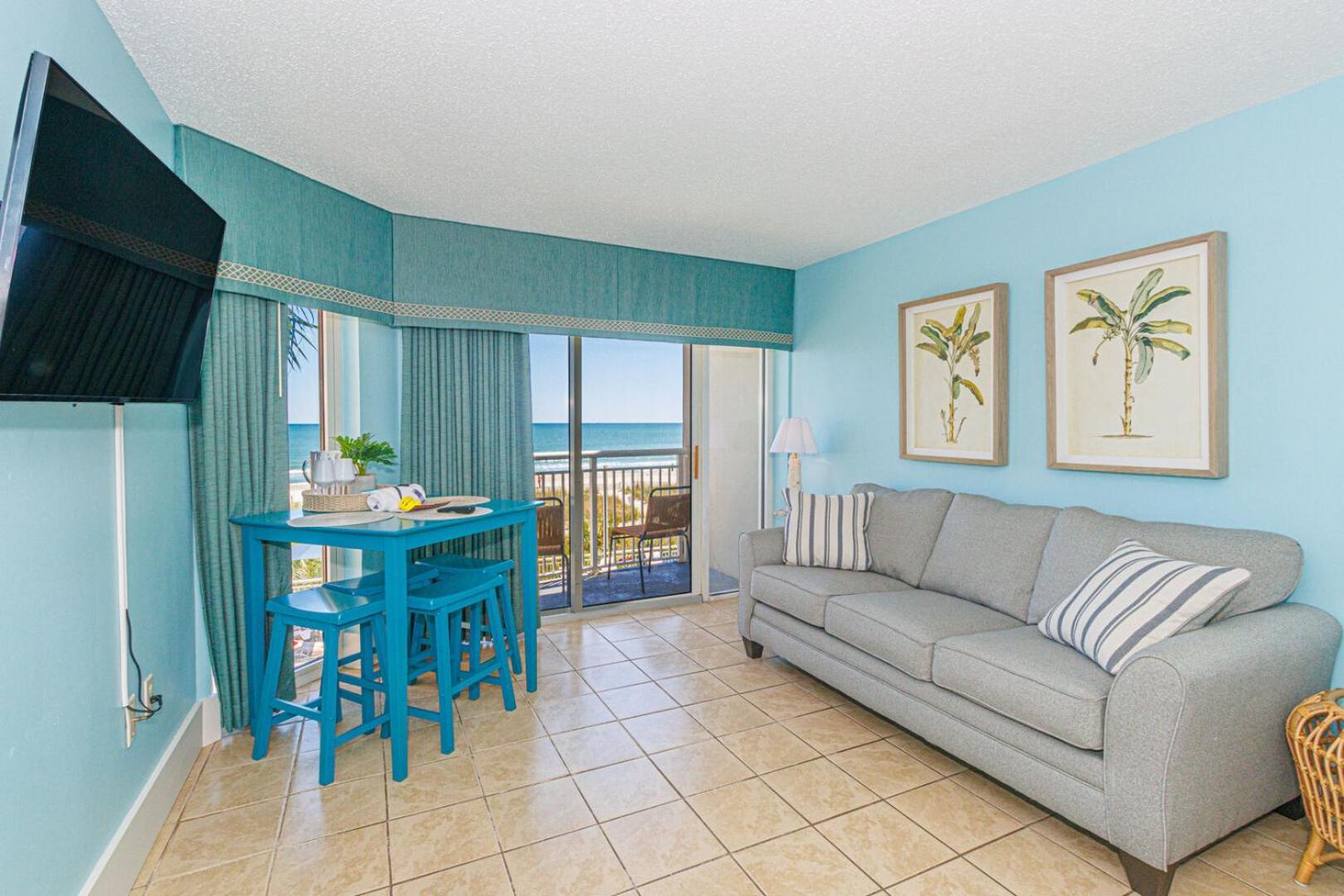 Beautiful Condo! Direct Oceanfront - 1 Bedroom, 1 Bath - Atlantica 200 Myrtle Beach