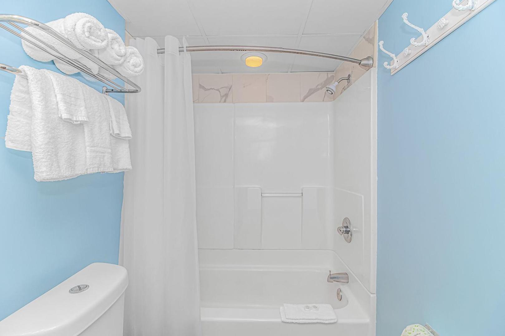 Holiday home Oceanfront 1-bedroom With Stunning Views! Dunes 2926 - Sleeps 6!