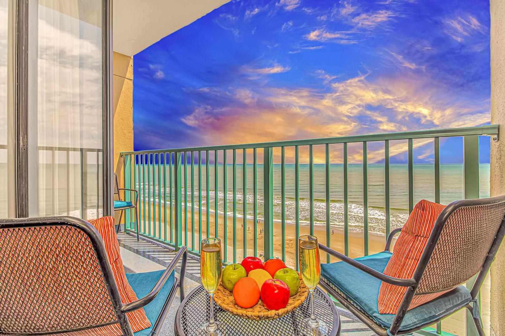 Holiday home Oceanfront 1-bedroom With Stunning Views! Dunes 2926 - Sleeps 6!