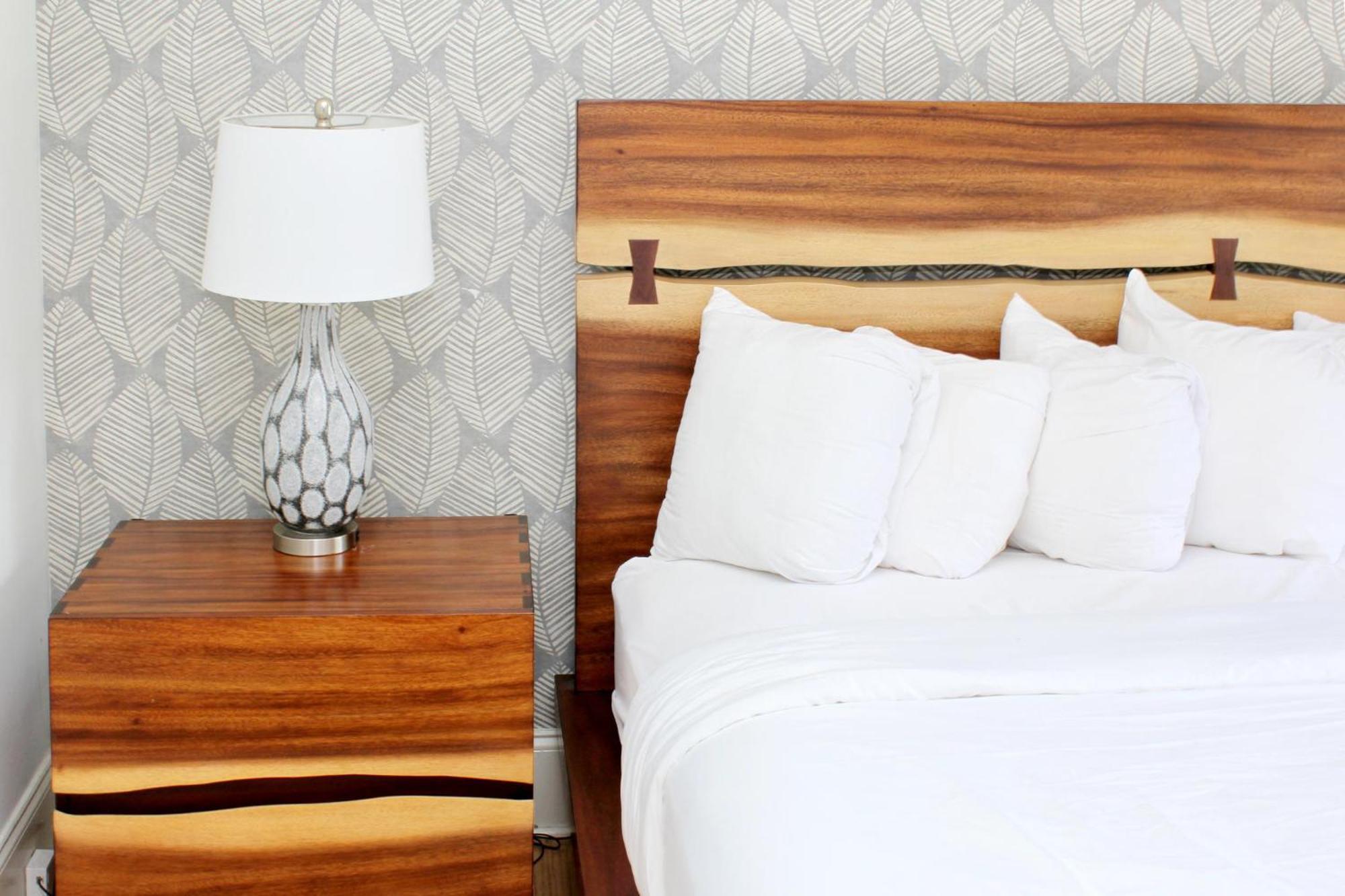 Hotel Shores 2*