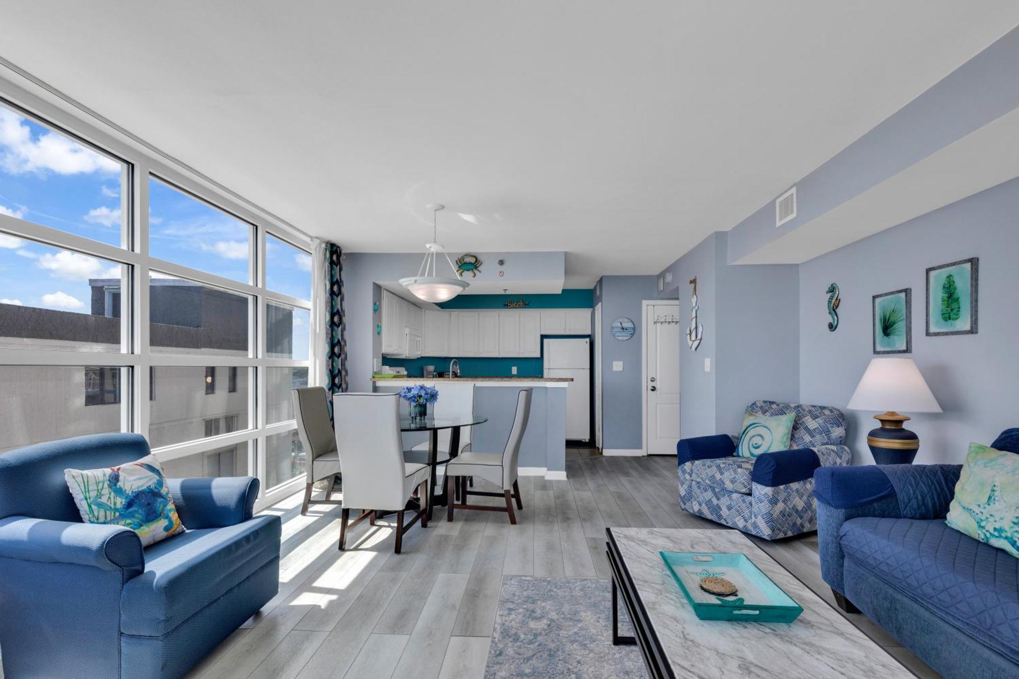 Carolinian 533 Apartment