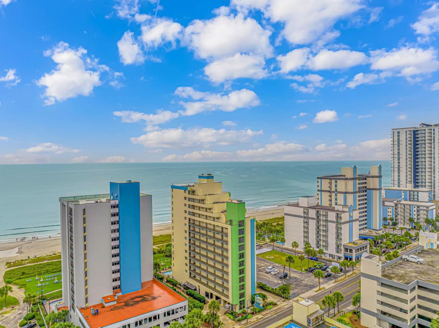 Ocean View Double Suite! Sleeps 4 Meridian Plaza 705