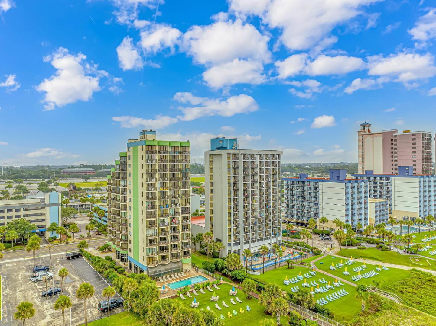 Ocean View Double Suite! Sleeps 4 Meridian Plaza 705 *
