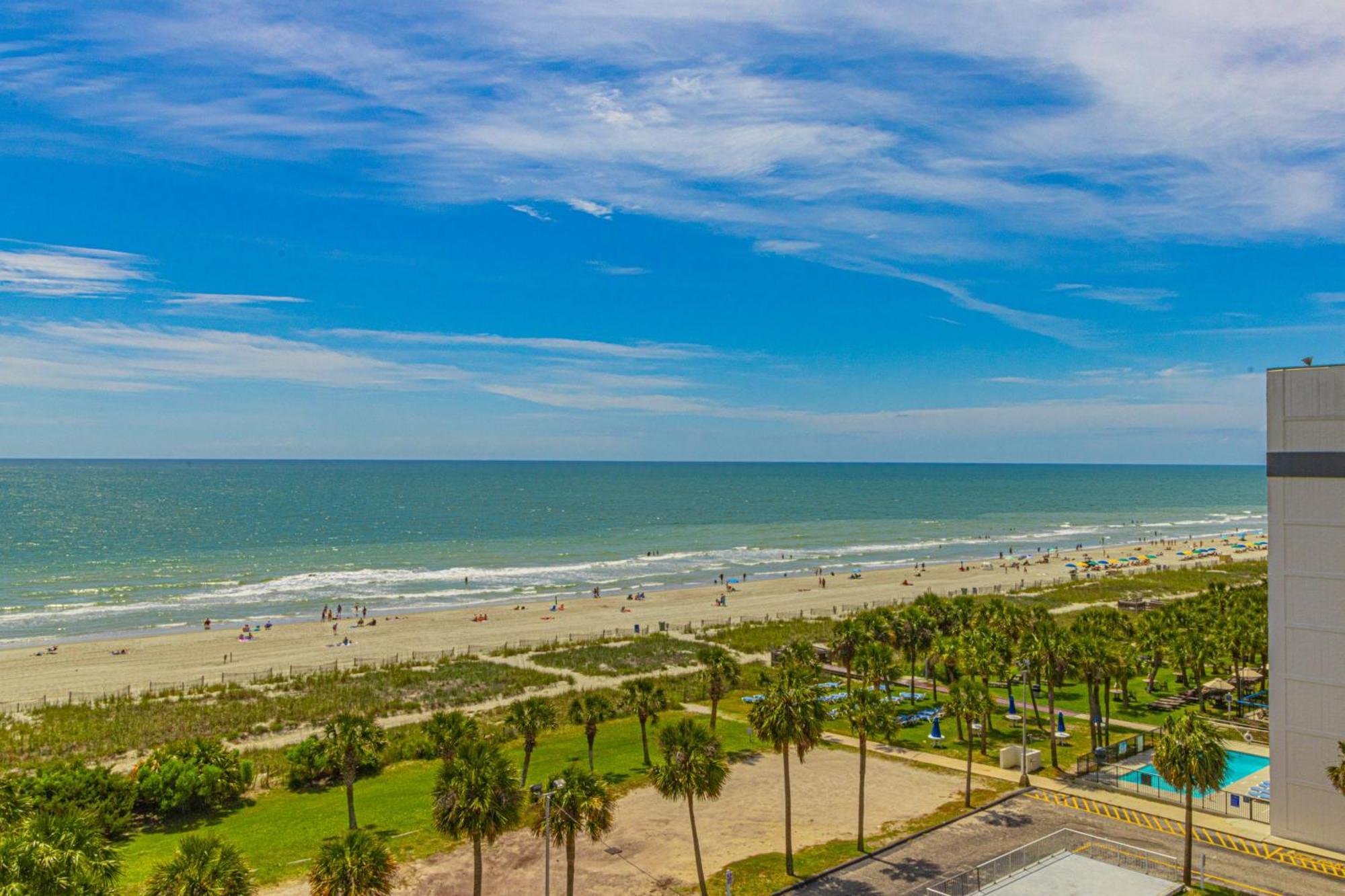 Chalet Ocean View Double Suite! Sleeps 4 Meridian Plaza 705