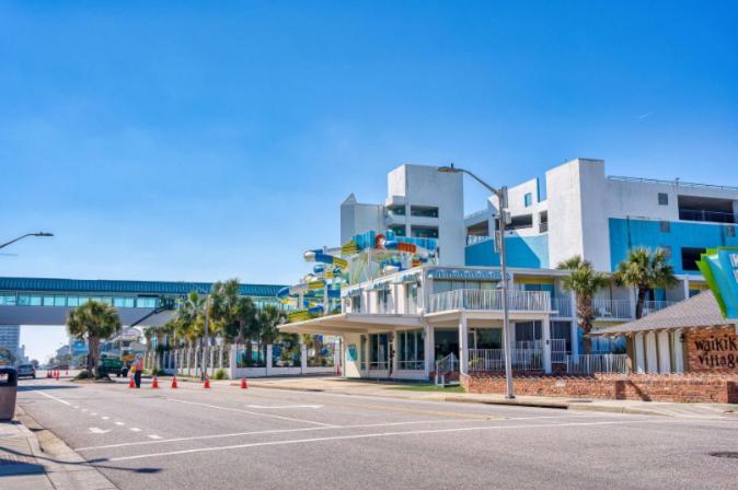 Holiday home Oceanfront 1 Bedroom Condo-amazing Views! Perfect For 4 Guests! Landmark 1438 Myrtle Beach