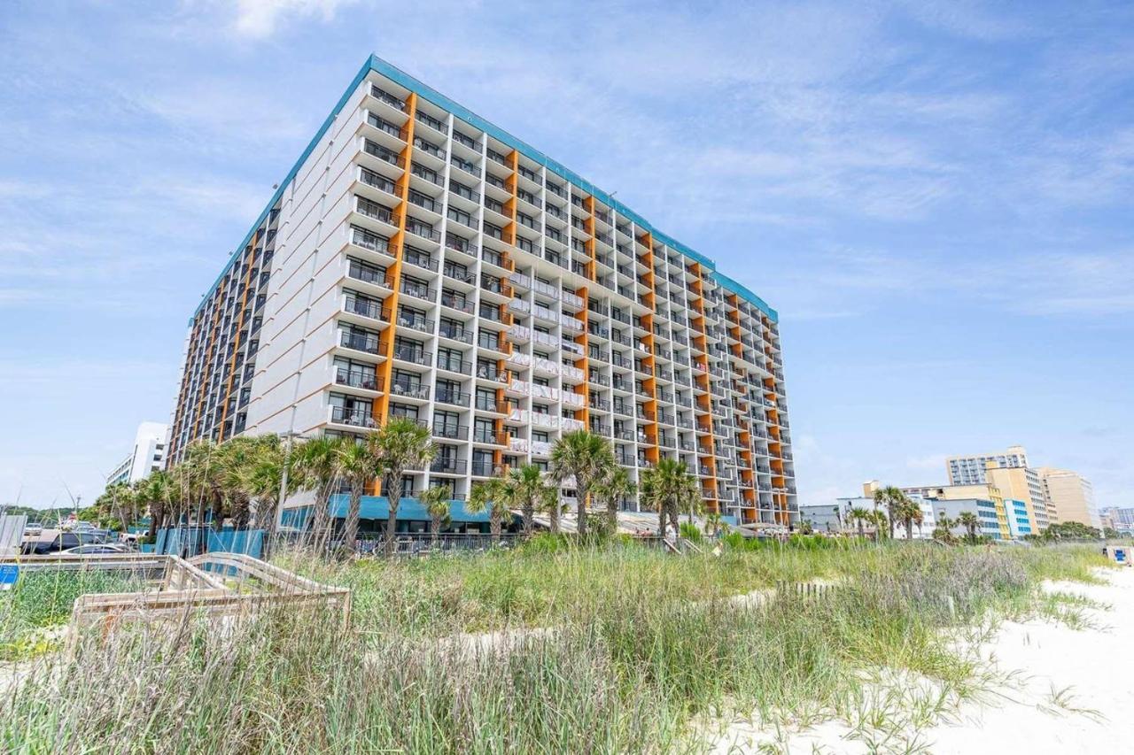 Oceanfront 1 Bedroom Condo-amazing Views! Perfect For 4 Guests! Landmark 1438 Holiday home Myrtle Beach