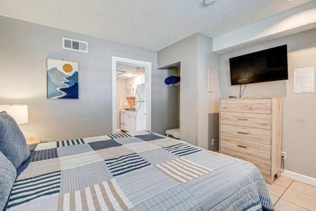 Apartment The Beachside Dacha - Lock-out 2 Bedroom Ocean View