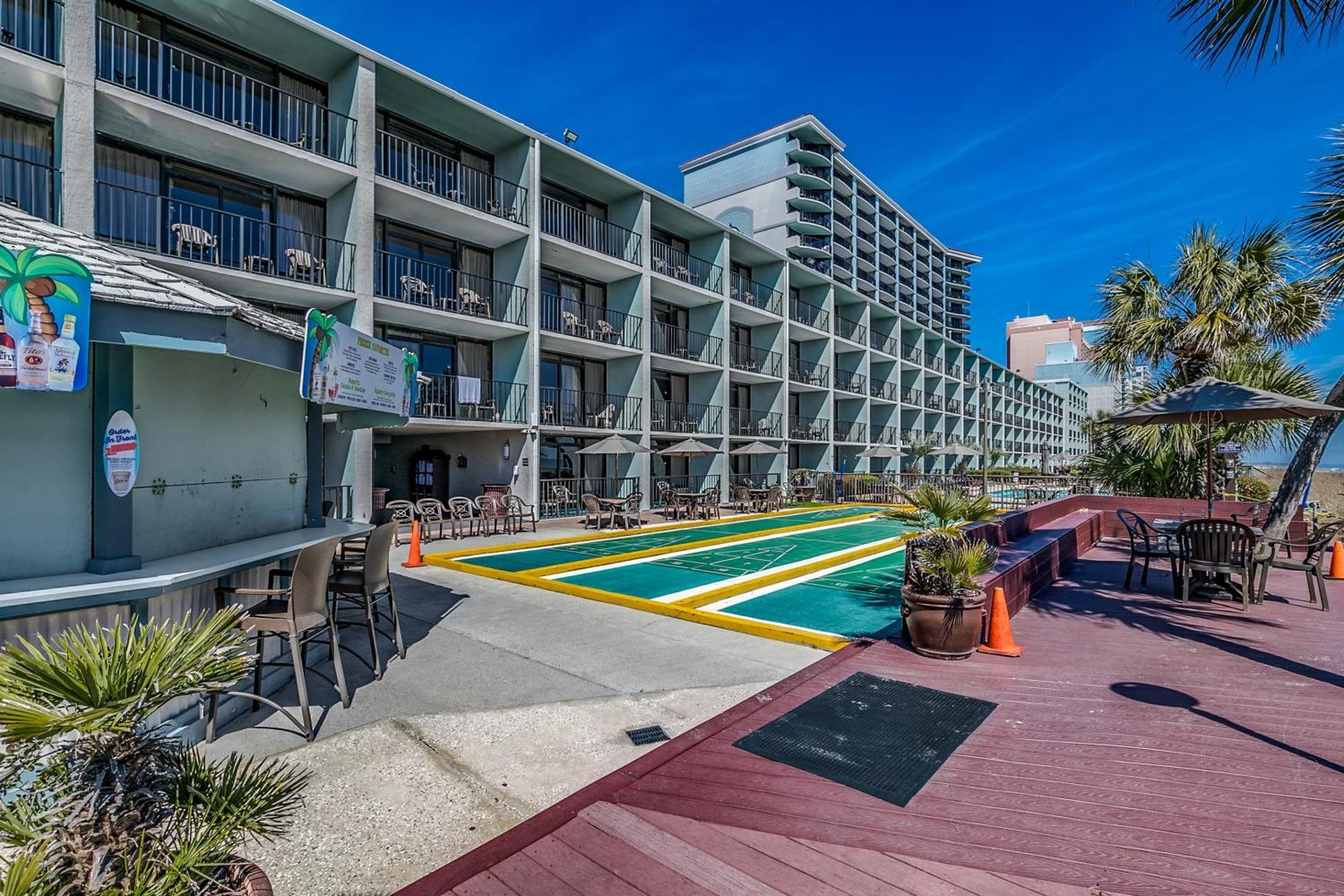 Apartment Stylish Oceanfront Sleeps 4! *