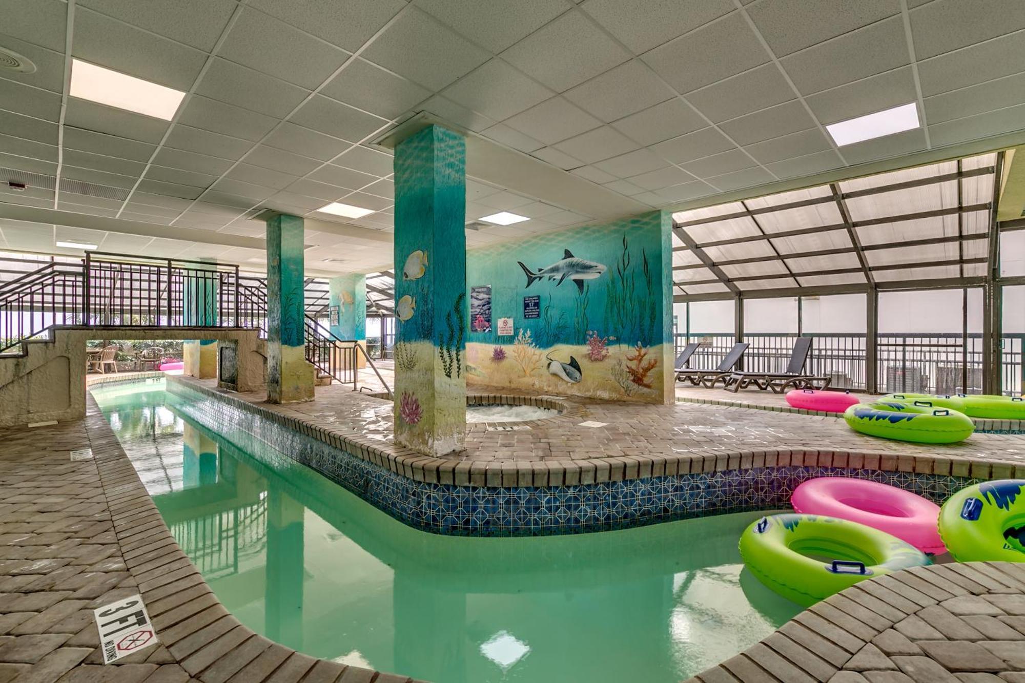 Apartment Stylish Oceanfront Sleeps 4! Myrtle Beach