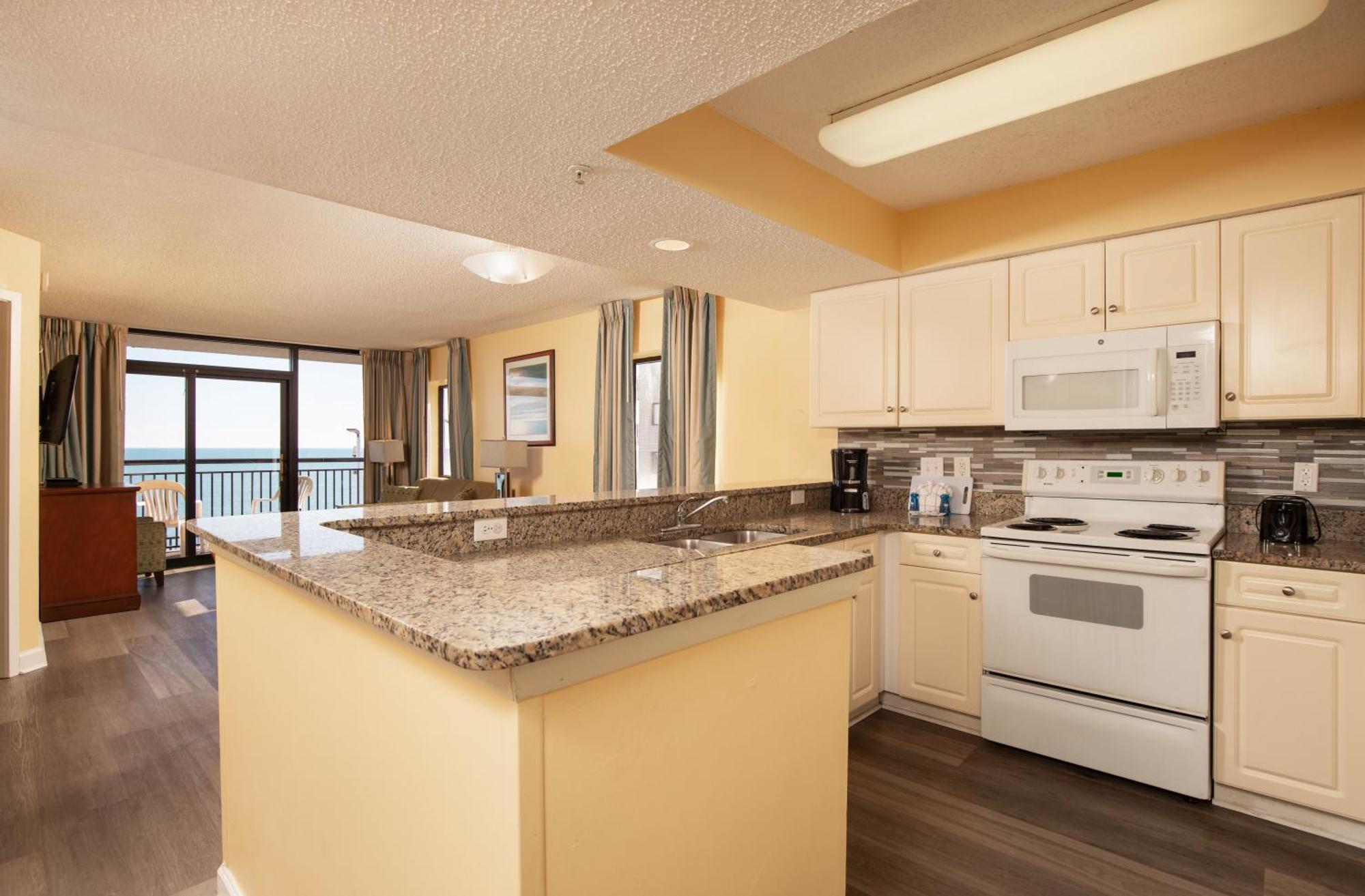 Grande Shores Resort 3*