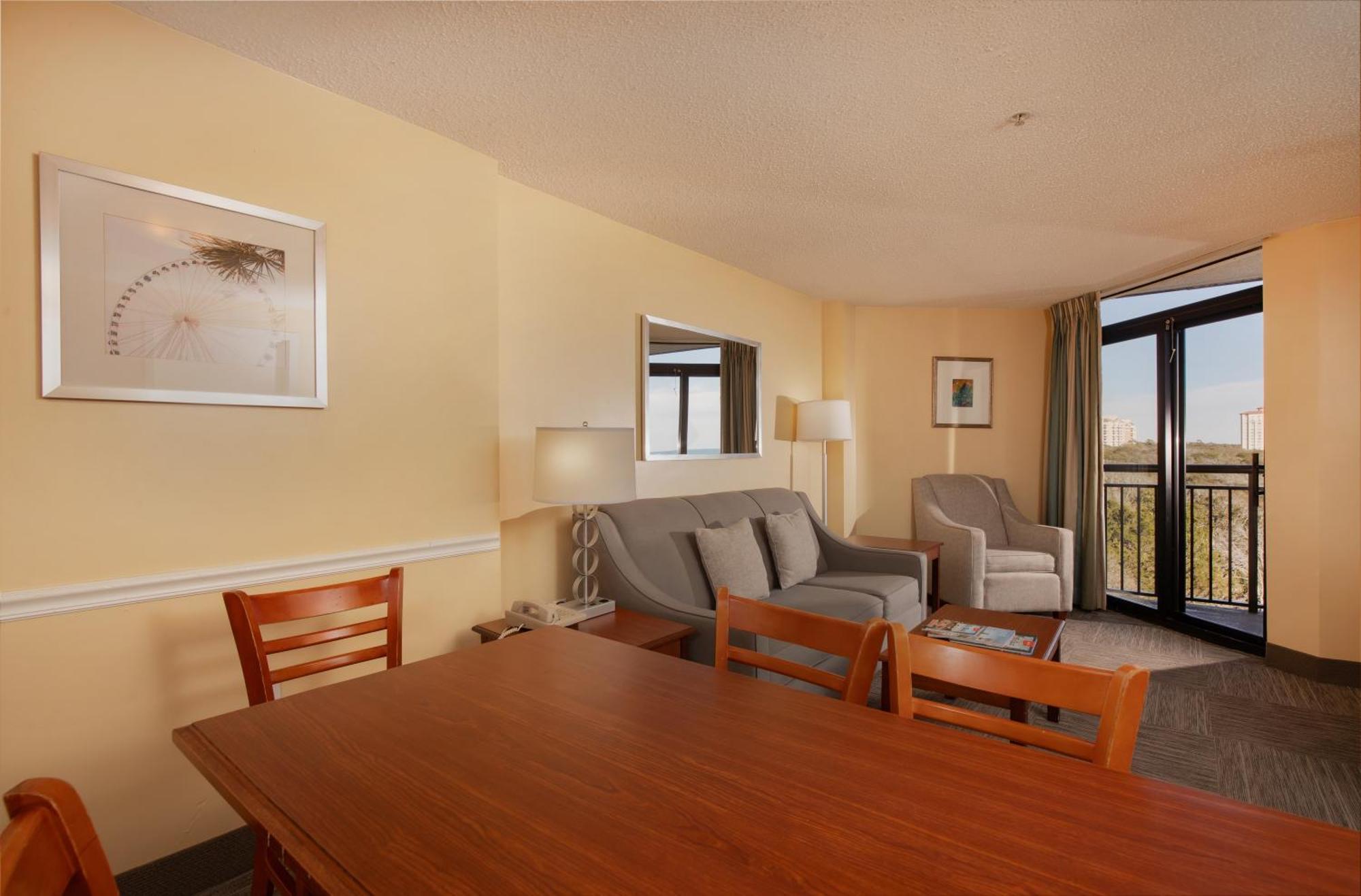Resort Grande Shores