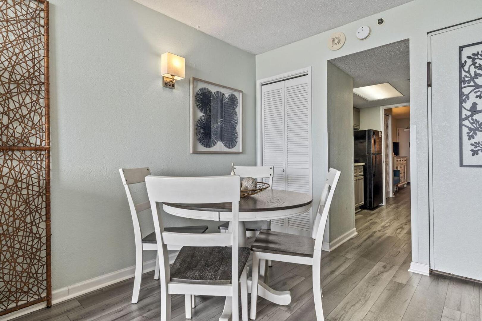 Holiday home Nicely Renovated 1 Bedroom Condo-with Spectacular Views! Pinnacle 755 *
