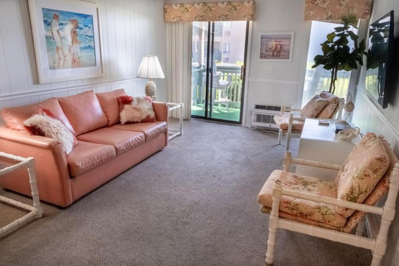 A Place At The 9520-1e