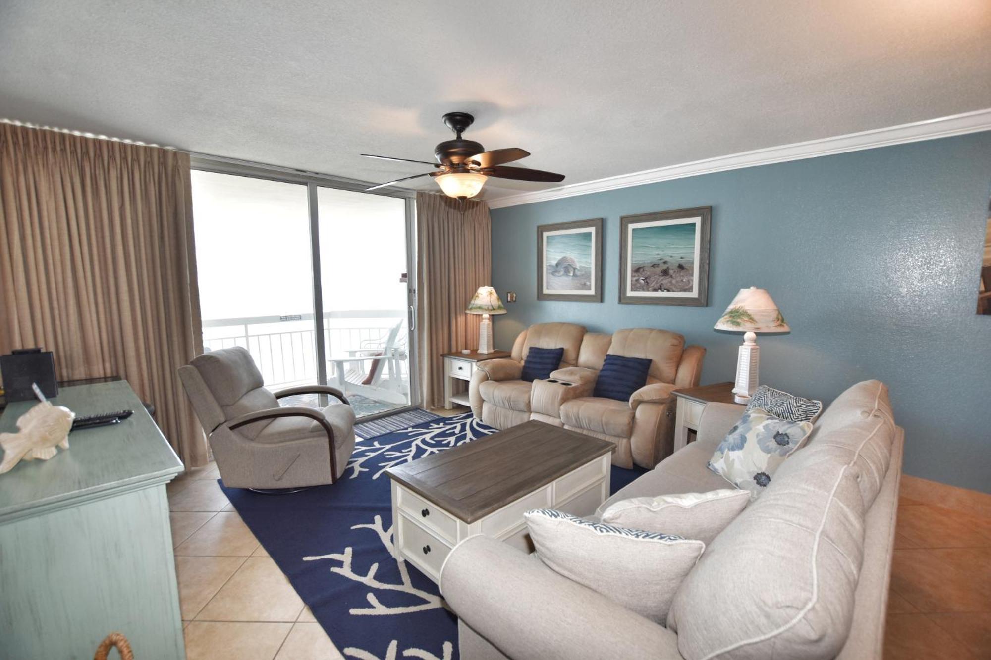 Apartment 1004 Waters Edge